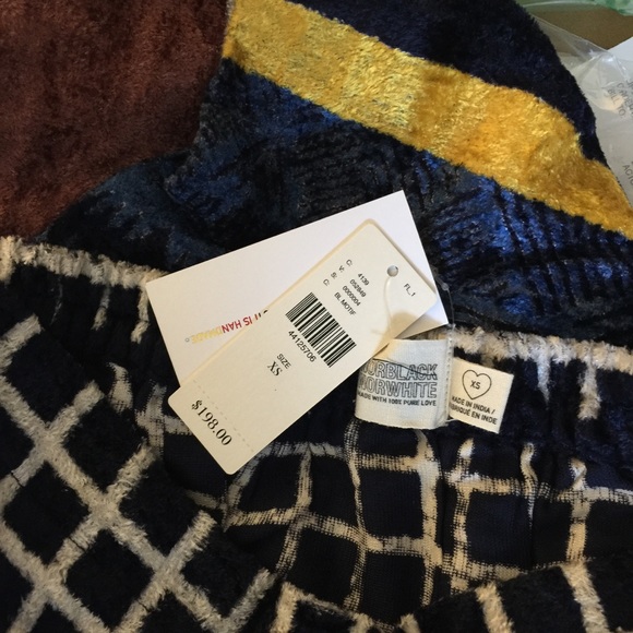 Anthropologie ADDORA VELVET SKIRT - Picture 8 of 8